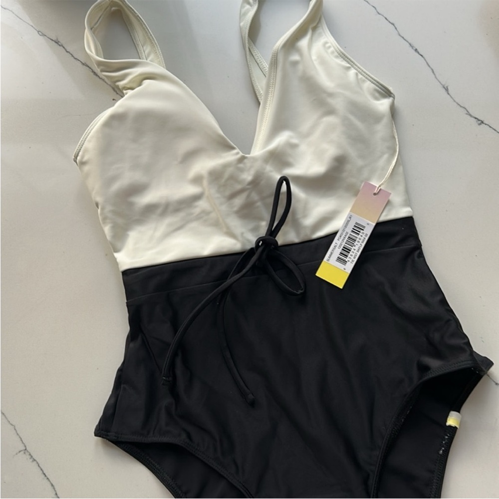 Summersalt Black & White One Piece Swimsuit, NWT